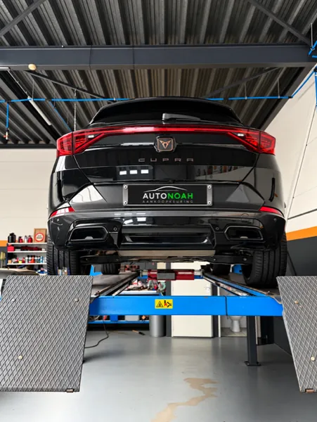 Cupra Formentor tijdens aankoopkeuring door Autonoah